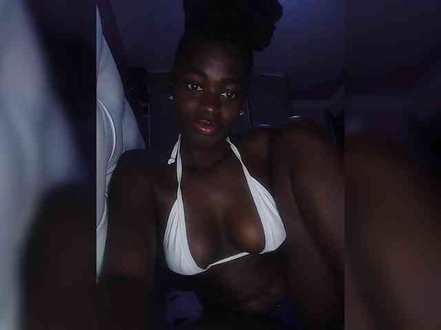 PetiteTemptress webcam