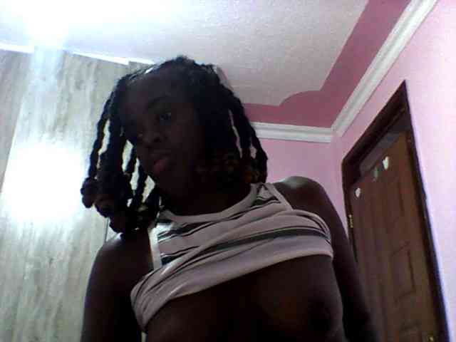 PetiteTemptress webcam