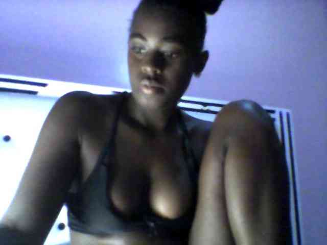 PetiteTemptress webcam