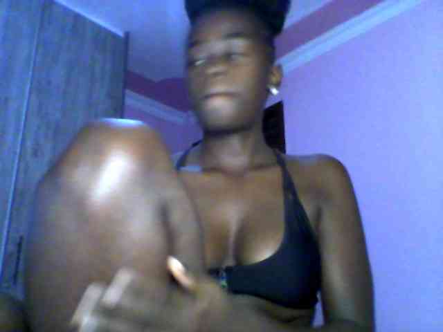 PetiteTemptress webcam