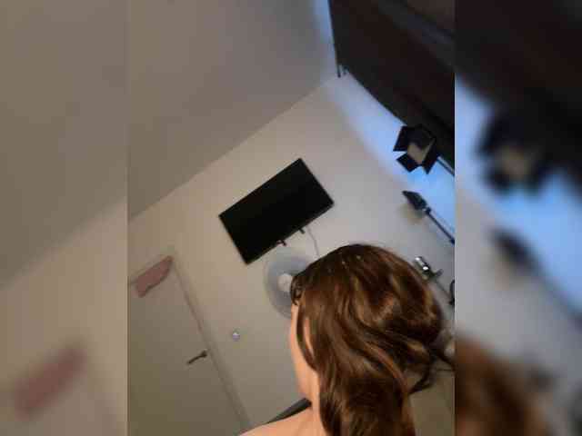 jessiburnxxx webcam