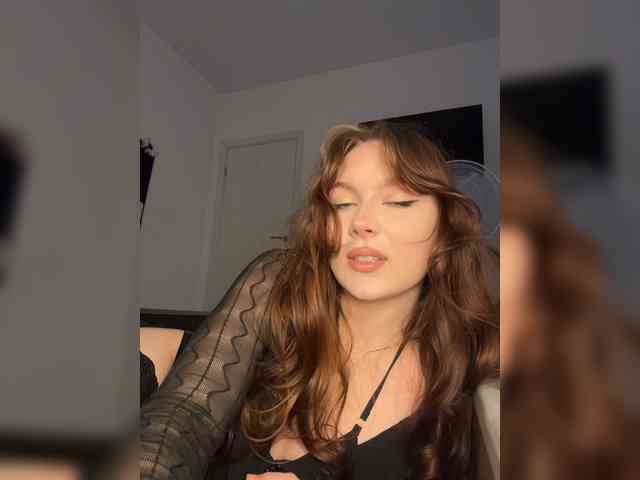 Model: jessiburnxxx