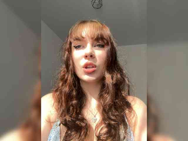 jessiburnxxx webcam