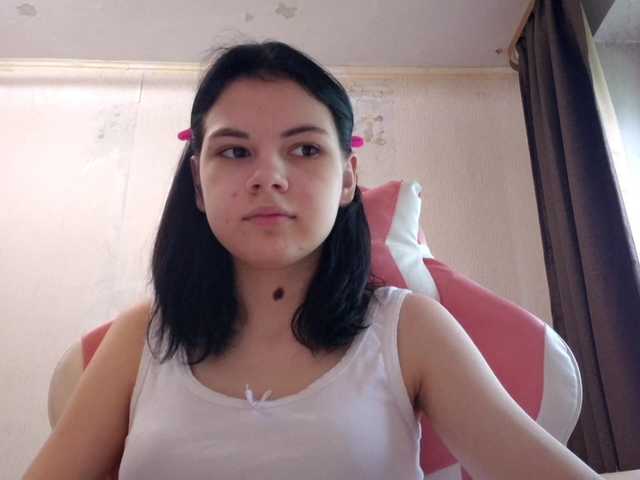MyrnaPlough live cam on BongaCams