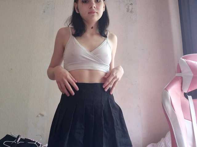 MyrnaPlough live cam on BongaCams