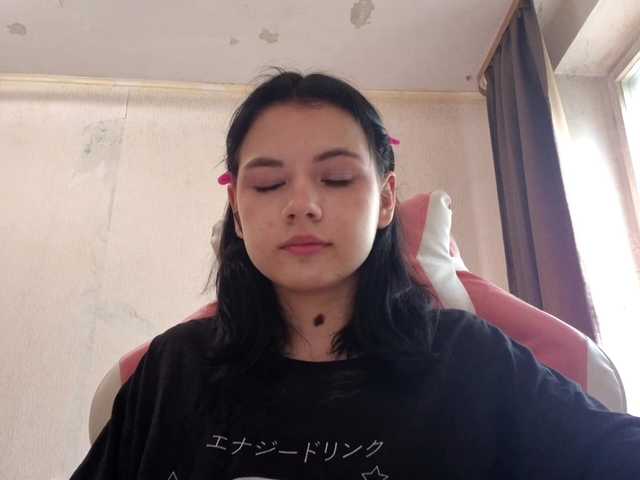 MyrnaPlough live cam on BongaCams