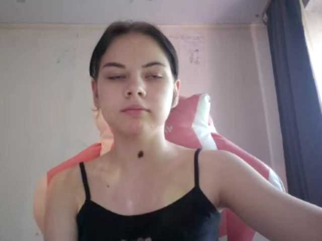 MyrnaPlough live cam on BongaCams