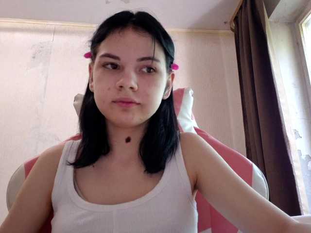 MyrnaPlough live cam on BongaCams