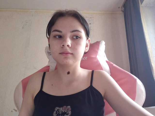 MyrnaPlough live cam on BongaCams