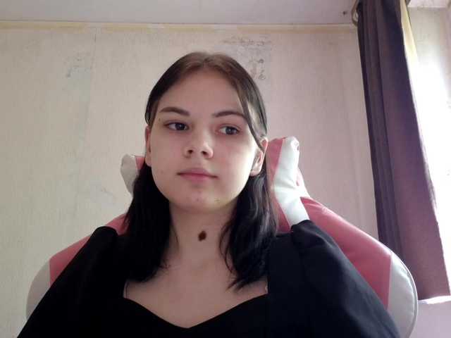 MyrnaPlough live cam on BongaCams