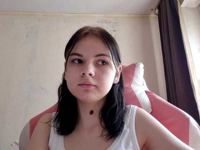 MyrnaPlough live cam on BongaCams