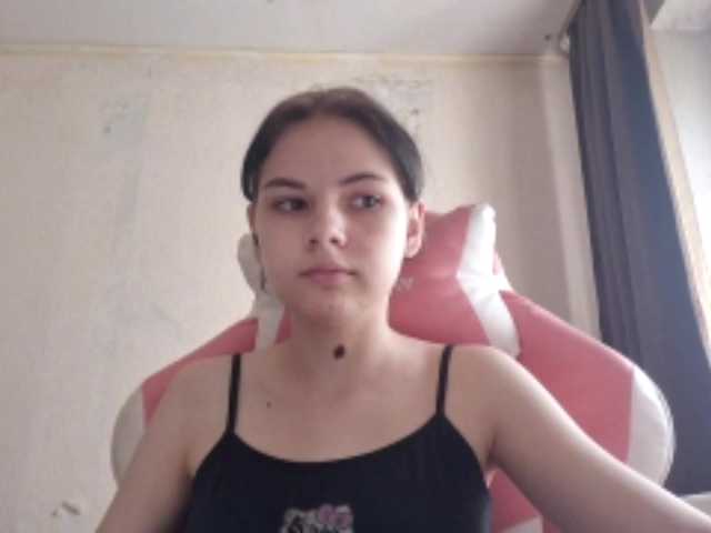 MyrnaPlough live cam on BongaCams