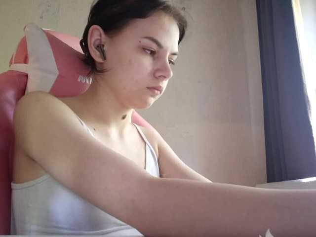MyrnaPlough live cam on BongaCams
