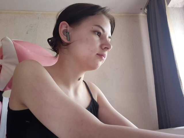 MyrnaPlough live cam on BongaCams