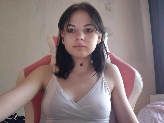 MyrnaPlough live cam on BongaCams