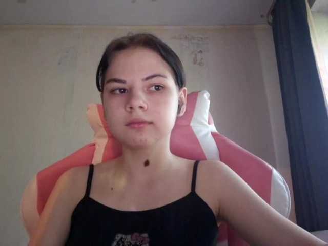 MyrnaPlough live cam on BongaCams