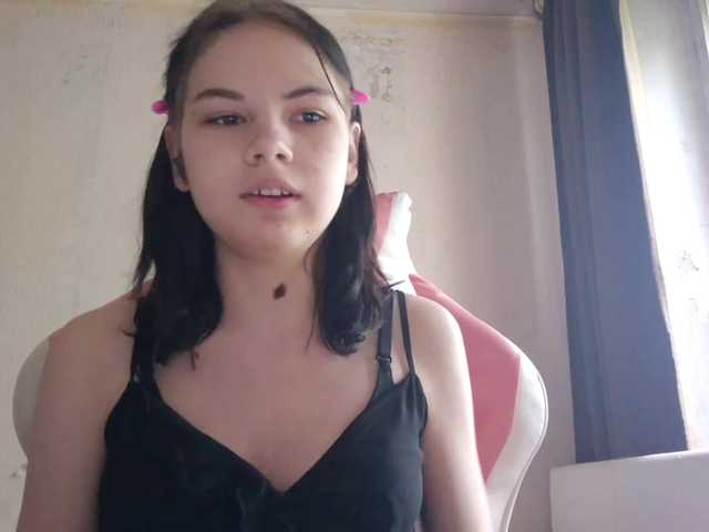 MyrnaPlough live cam on BongaCams