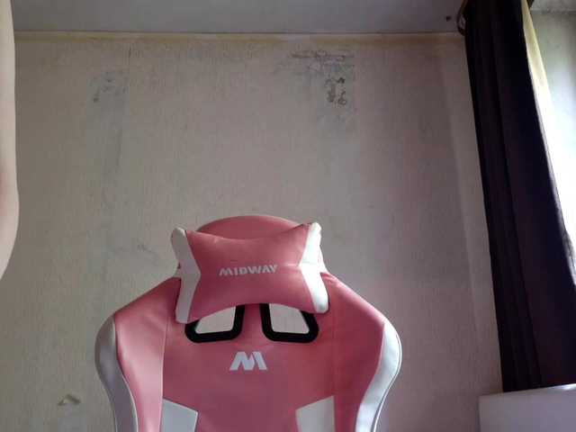 MyrnaPlough live cam on BongaCams