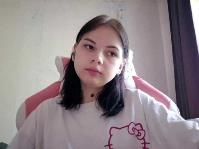 MyrnaPlough live cam on BongaCams