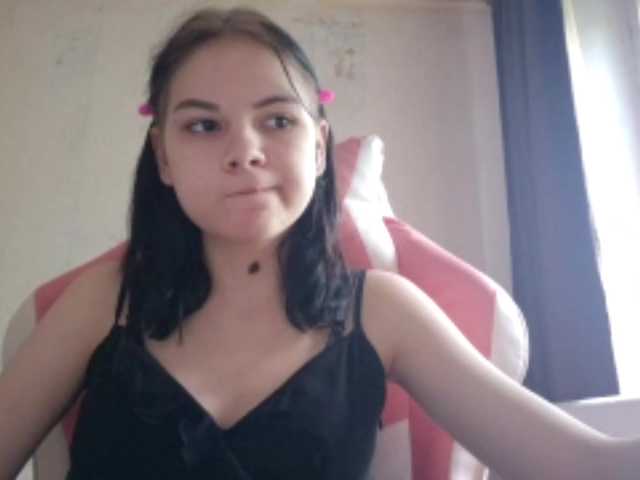 MyrnaPlough live cam on BongaCams