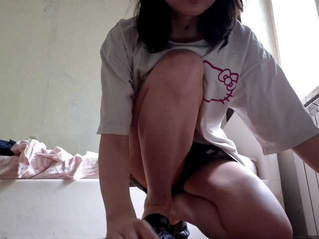 MyrnaPlough live cam on BongaCams