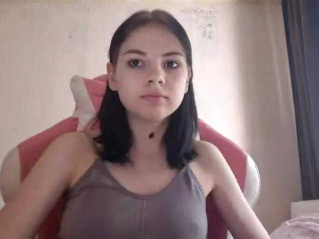 MyrnaPlough live cam on BongaCams