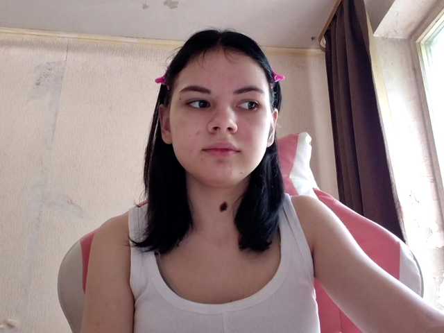 MyrnaPlough live cam on BongaCams