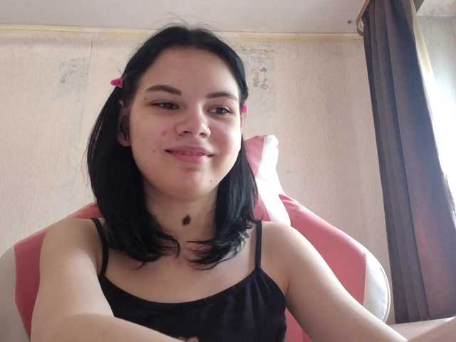 MyrnaPlough live cam on BongaCams