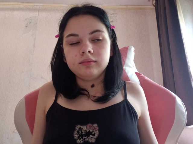 MyrnaPlough live cam on BongaCams