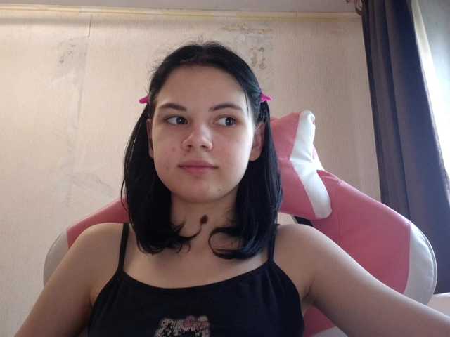 MyrnaPlough live cam on BongaCams