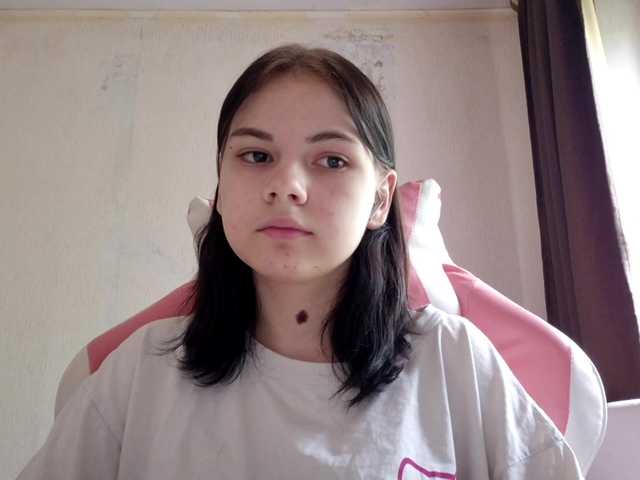 MyrnaPlough live cam on BongaCams