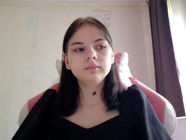 MyrnaPlough live cam on BongaCams