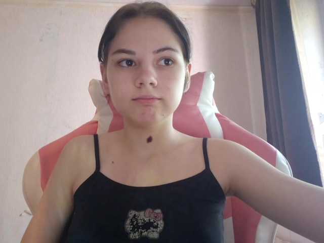 MyrnaPlough live cam on BongaCams