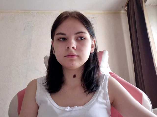 MyrnaPlough live cam on BongaCams