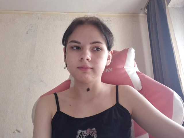 MyrnaPlough live cam on BongaCams
