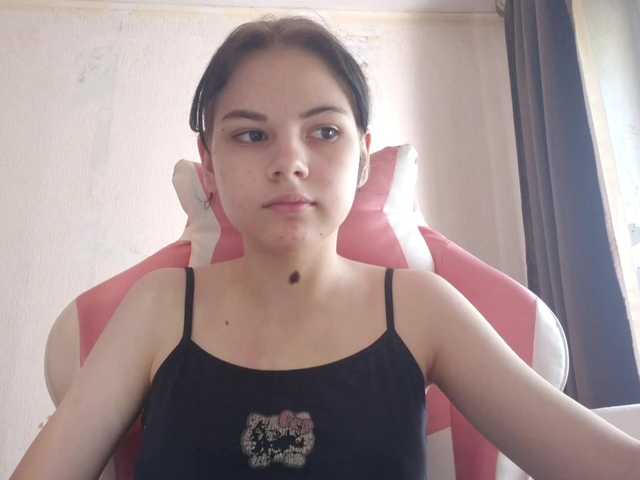 MyrnaPlough live cam on BongaCams