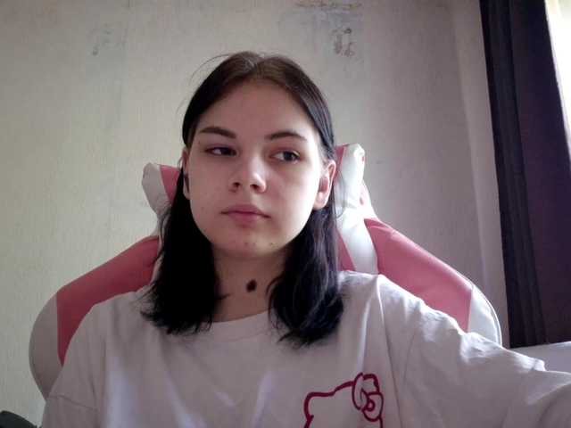 MyrnaPlough live cam on BongaCams