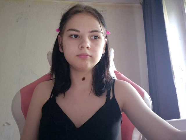 MyrnaPlough live cam on BongaCams