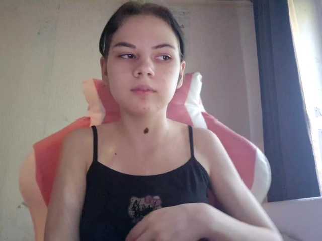 MyrnaPlough live cam on BongaCams