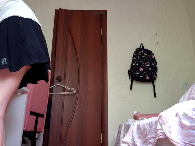 MyrnaPlough live cam on BongaCams