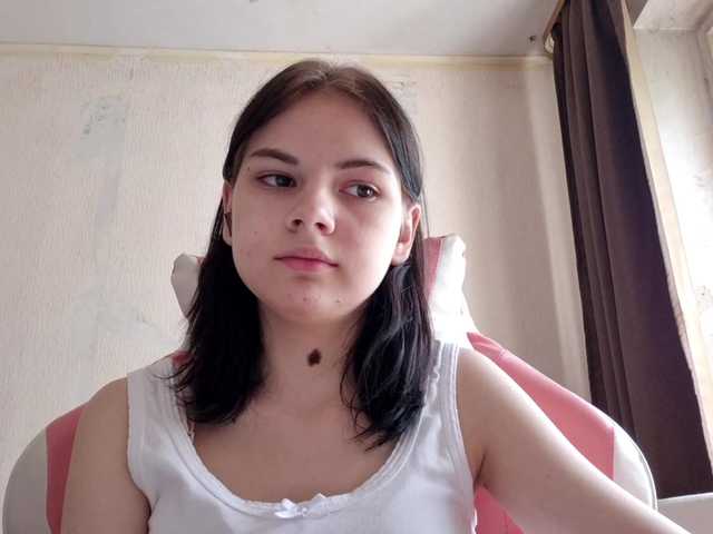 MyrnaPlough live cam on BongaCams