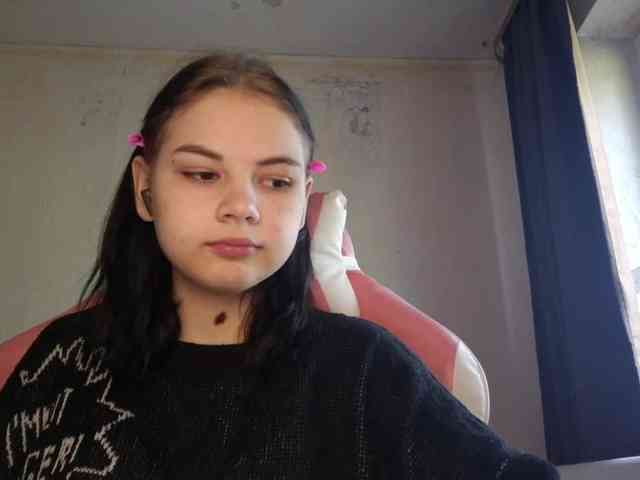 MyrnaPlough Live Webcam on BongaCams