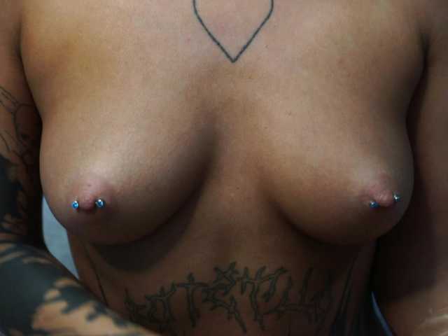 Rawstorm live cam on BongaCams
