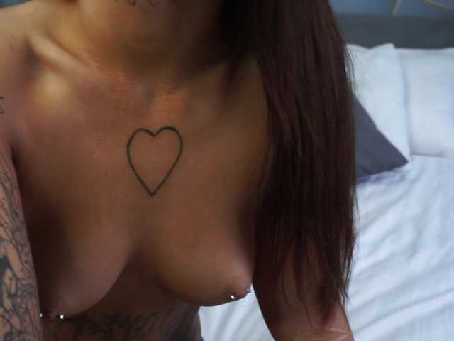 Rawstorm live cam on BongaCams