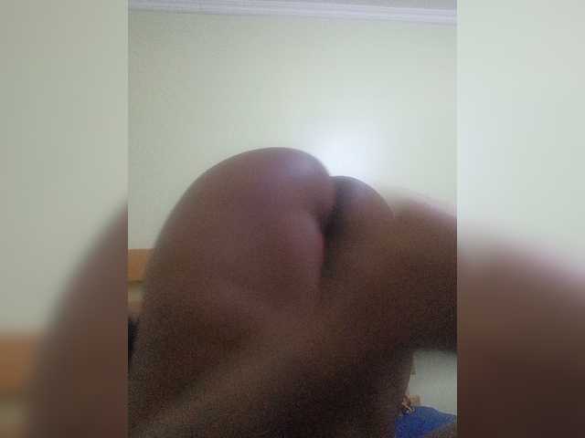 Booby-Queency live cam on BongaCams