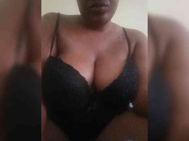 Booby-Queency webcam