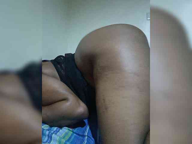Booby-Queency webcam