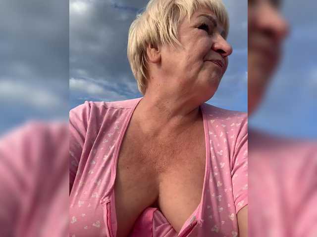 laura-milf online