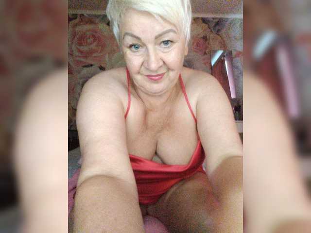 Laura-milf webcam