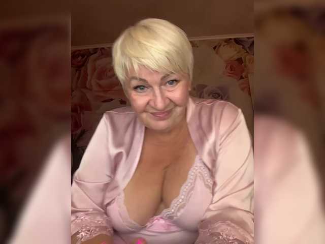модель laura-milf